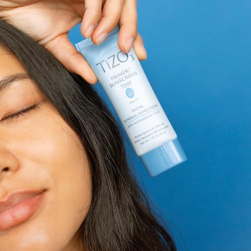 TiZO3 Facial Mineral Sunscreen and Primer, Tinted Broad Spectrum SPF 40 with Antioxidants, Sheer matte finish, Fragrance-Free, Oil-Free, Dermatologist-recommended, PA+++ 1.75 oz - Image 3